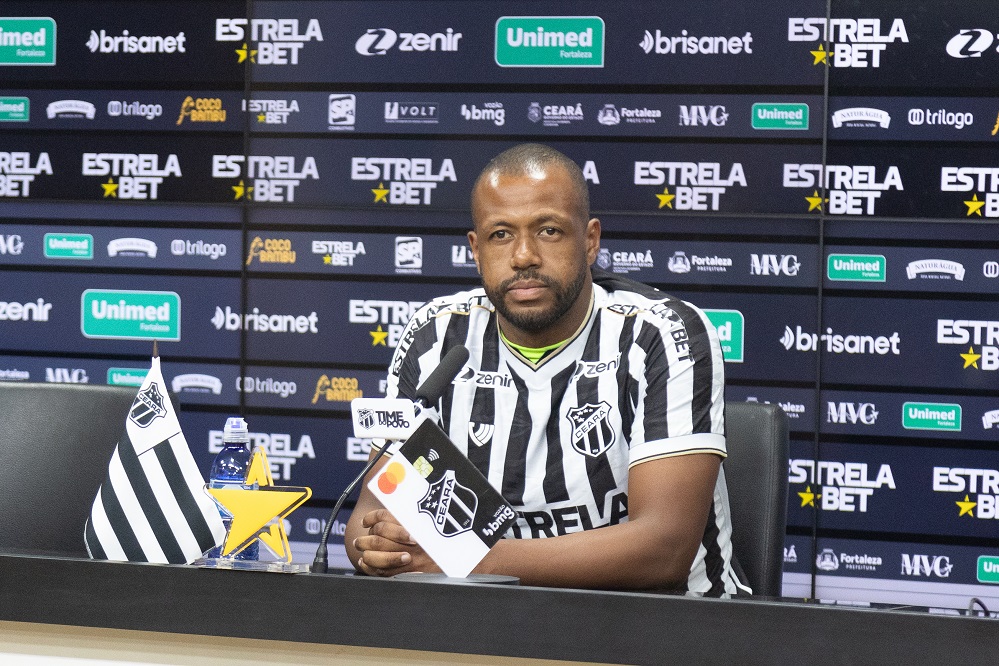 Em coletiva de apresentação, Zagueiro Sidnei fala sobre acerto com o Vozão e a expectativa em vestir a camisa alvinegra