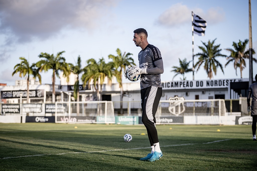 Elenco alvinegro volta aos trabalhos na tarde deste sábado e treinará em duas oportunidades antes de enfrentar o Mirassol