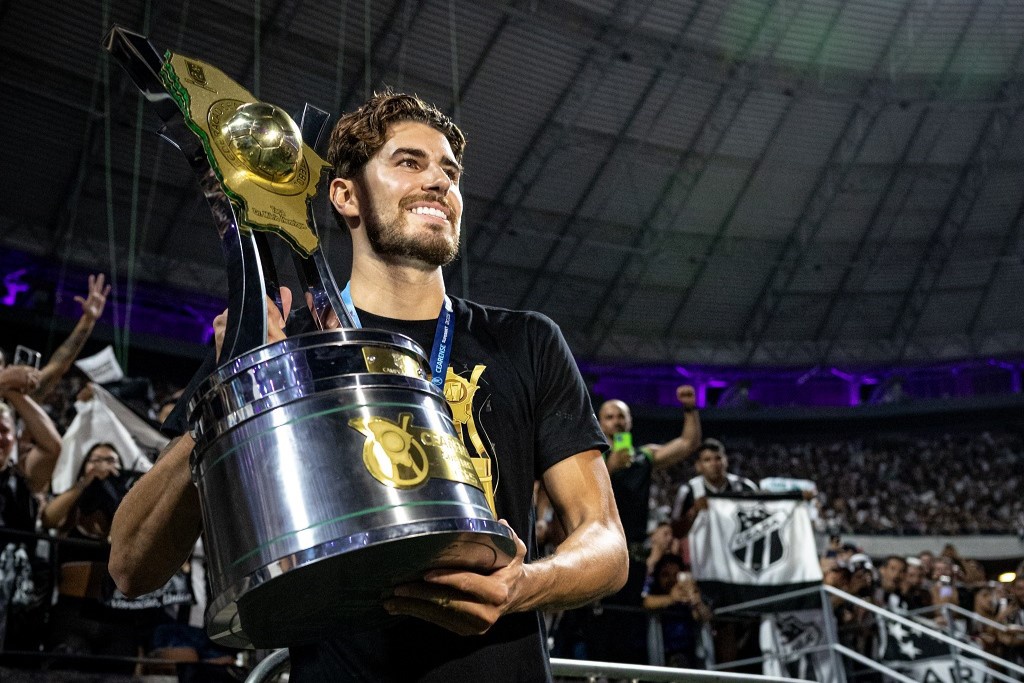 Protagonista desde sua chegada ao Ceará, Pedro Raul celebra gol do título e início de grandes números no Alvinegro