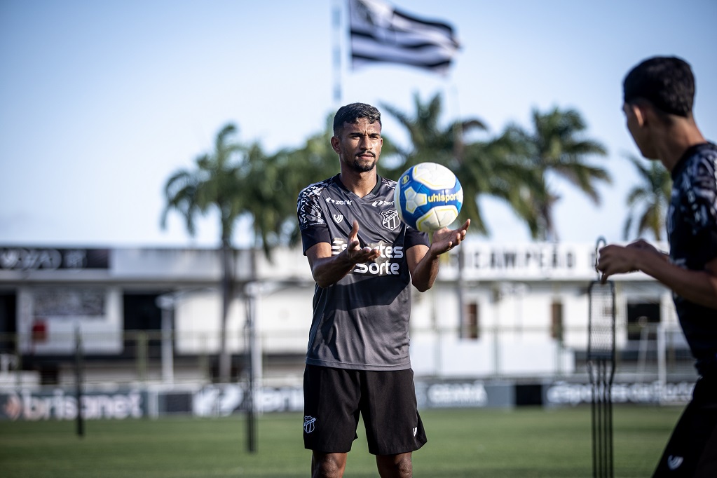 Ainda na Capital, Ceará finaliza os treinamentos para enfrentar o Ituano