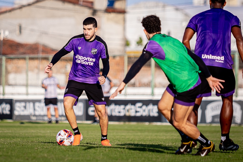 Ceará se reapresenta e inicia treinos para duelo com o Iguatu, pelo Estadual