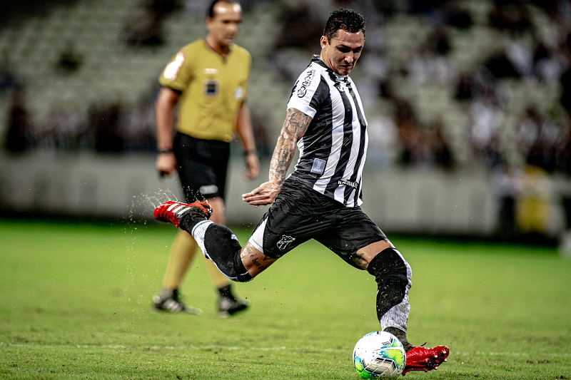 Vinicius participou da terceira edição da Live do Vozão