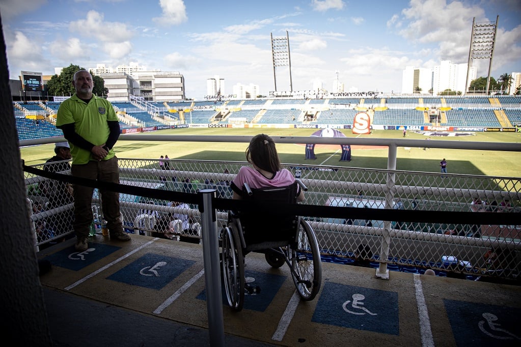 Ceará assegura locais destinados a PCDs no estádio e conscientiza torcida