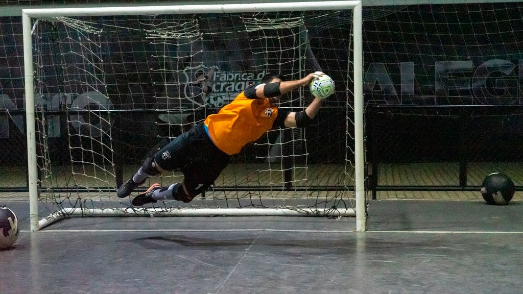 Futsal: Elenco realiza primeiro treinamento com bola da pré-temporada