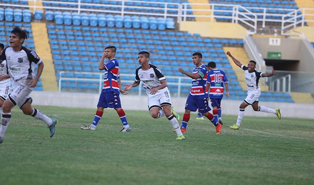 Base: Vozão Sub-17 disputa primeiro Clássico-Rei das finais do Campeonato Cearense
