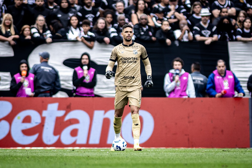 Bruno Ferreira celebra vitória diante do Corinthians e projeta a sequência: “A gente sonha com coisas maiores”
