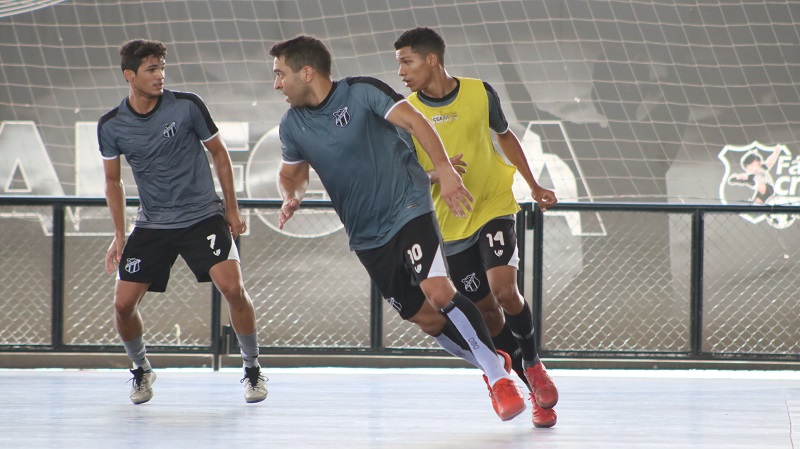 Futsal: No Ginásio Vozão, elenco do futsal adulto realizou treino tático visando a semifinal do estadual