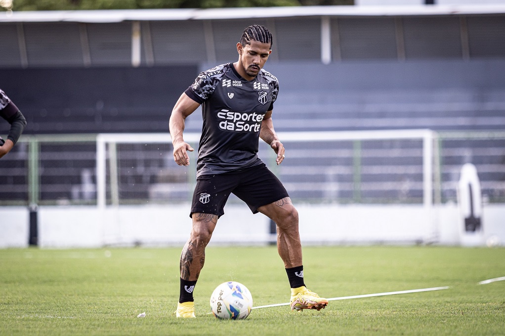 Após classificação na Copa do Brasil, Ceará inicia preparação para primeiro Clássico-Rei da final do Estadual