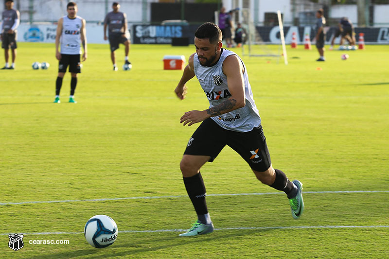Em Porangabuçu, manhã dessa quarta-feira foi de treino coletivo para o elenco do Vovô