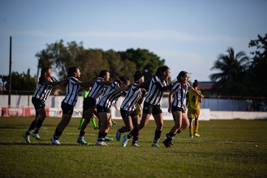 Fut. Feminino: Ceará goleia Associação Meninas Campeãs na estreia do Torneio de Desenvolvimento Sub-16