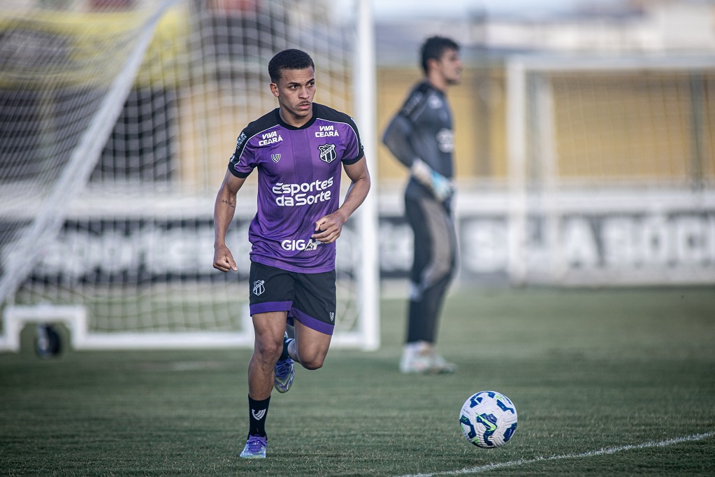 Reforço alvinegro, Rodriguinho inicia trabalhos em Porangabuçu e projeta sequência da temporada no Time do Povo