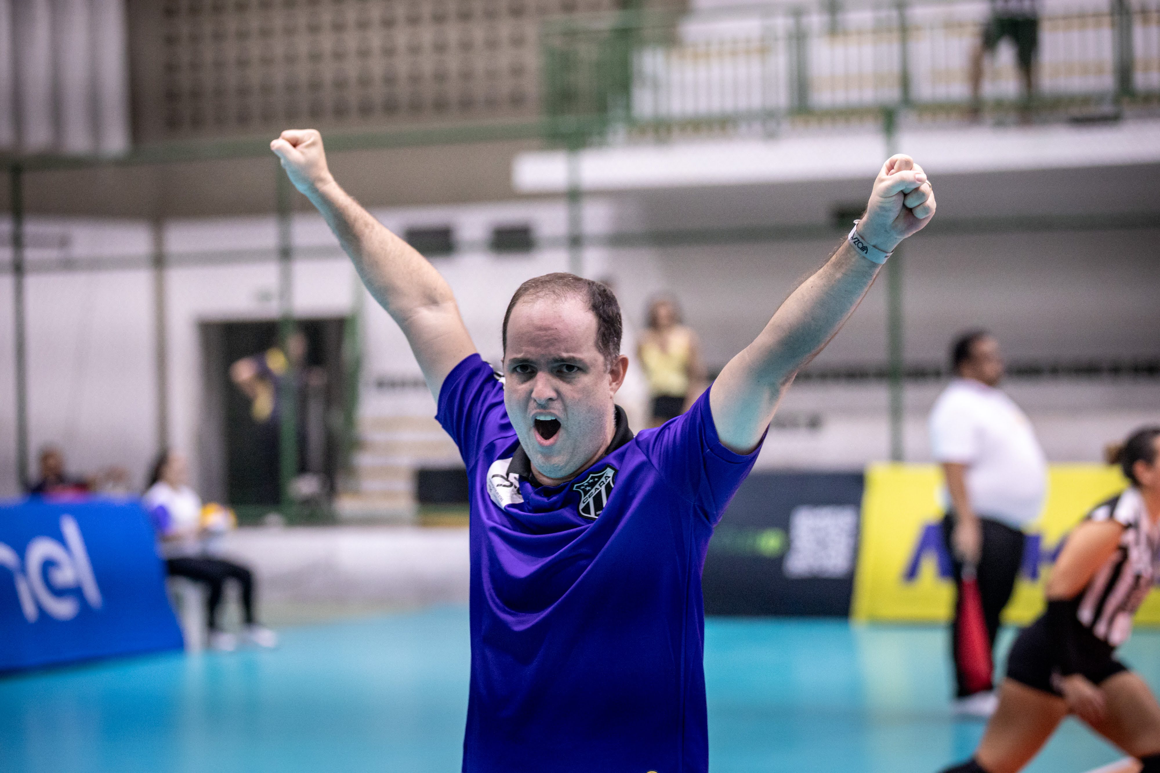 Técnico do Time do Povo, Raphael Dantas é eleito Melhor Técnico Esportivo pelo Prêmio Esporte Ceará