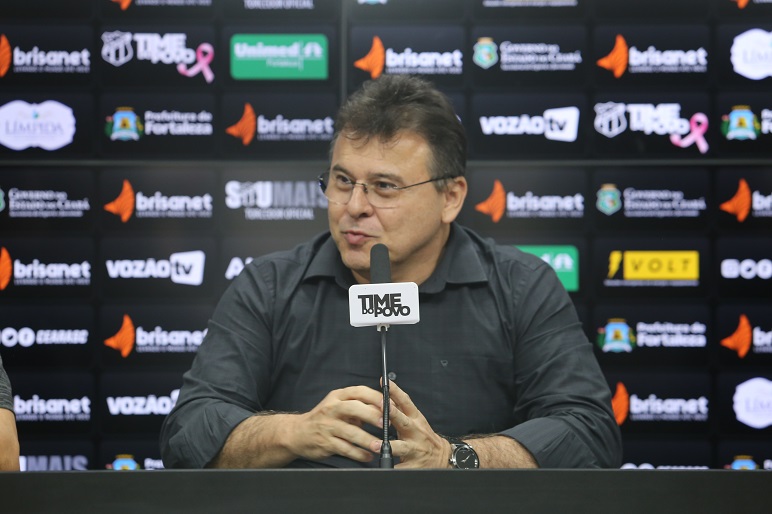 Presidente Robinson de Castro celebra mais uma conquista de título regional