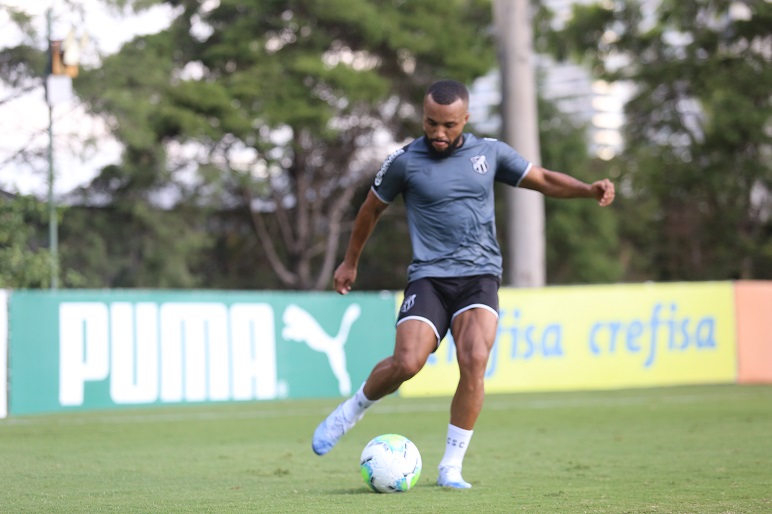 Samuel Xavier: “Nossa equipe vai entrar sempre pra vencer”