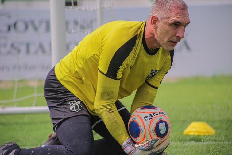 Elenco alvinegro volta aos treinos após primeira vitória de 2020