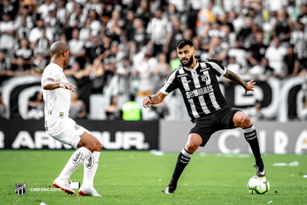 João Lucas analisa desempenho do Ceará e projeta crescimento do time no restante do Brasileiro 