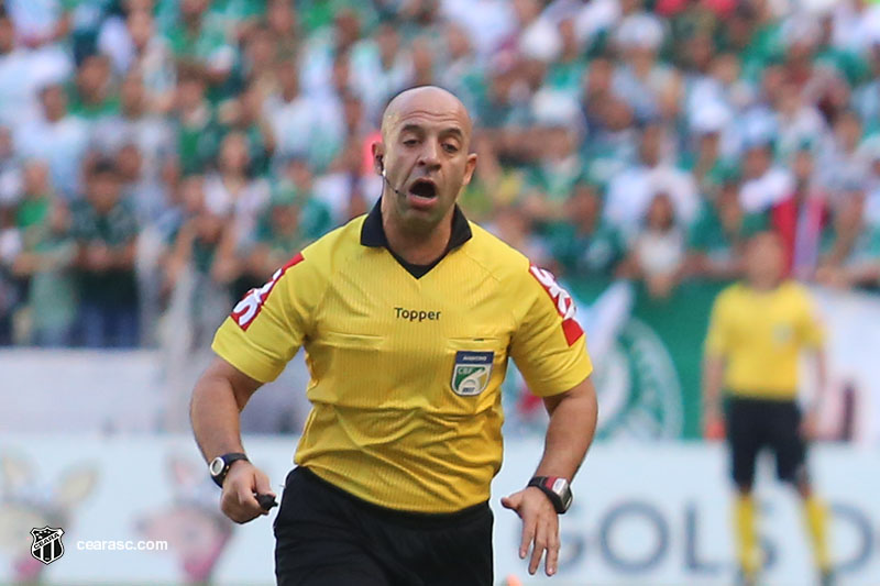 CBF divulga arbitragem para Ceará x Vasco 
