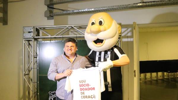 Instituto Pró-Hemoce inicia campanha para aumento de doação de sangue entre torcedores