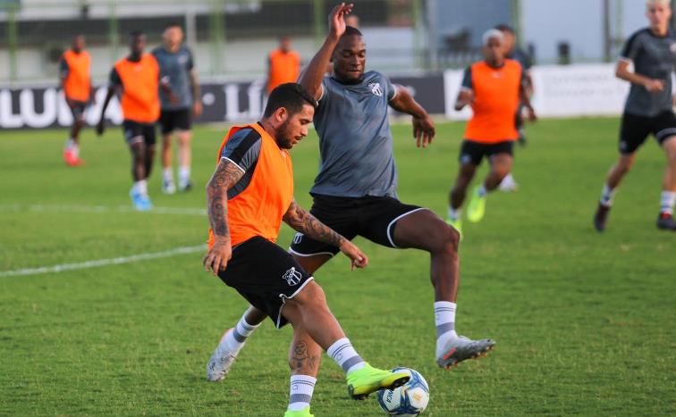 Ceará finaliza preparação para partida contra Freipaulistano/SE