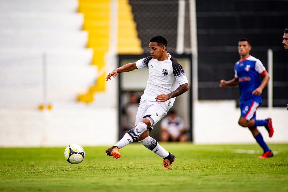Sub-20: Com dois gols de João Victor, Ceará goleia o Rio Branco pelo Campeonato Cearense