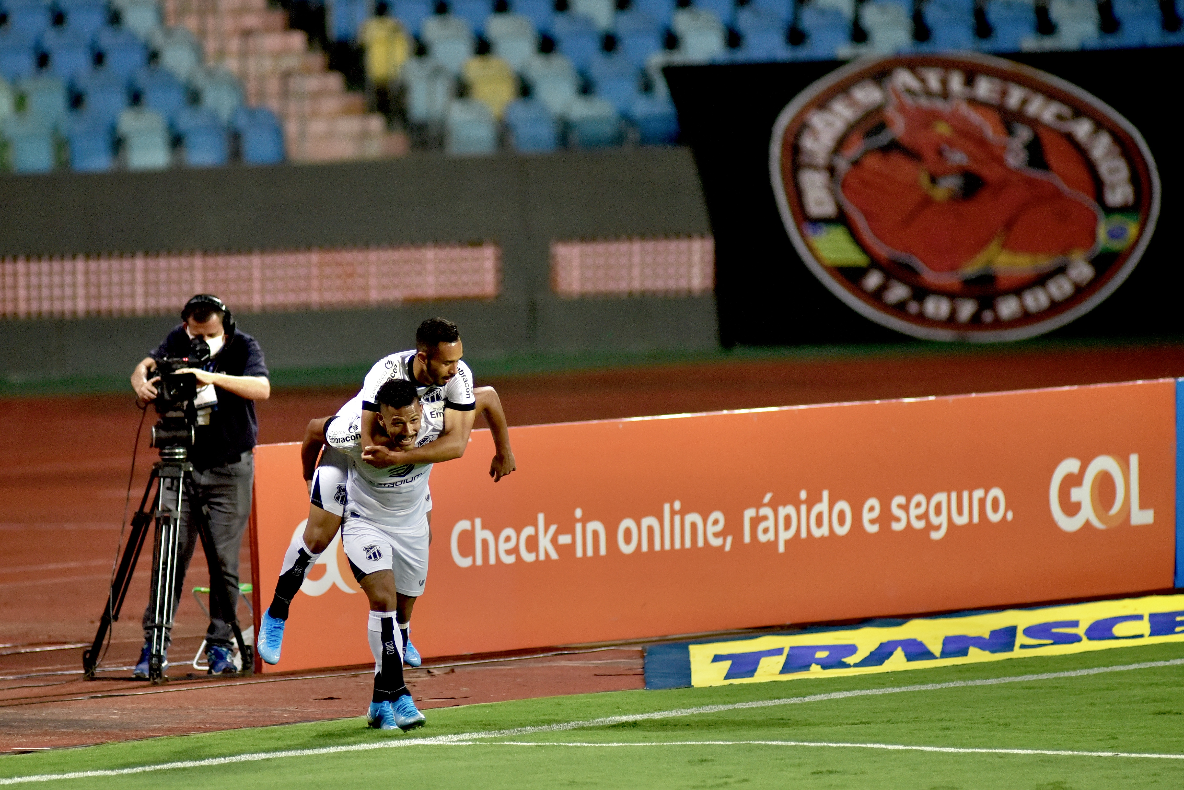 Fernando Sobral e Lima se destacam nos números individuais no Brasileirão