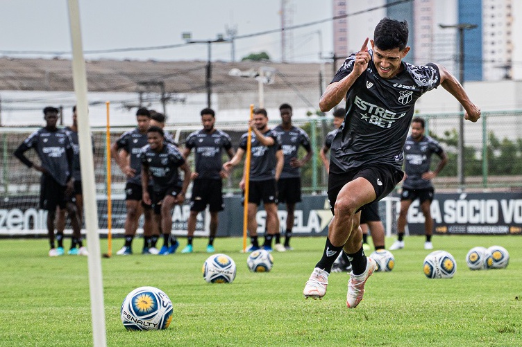 Ceará faz treino apronto visando a última rodada da Copa do Nordeste