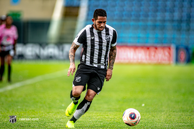 Em sua quarta temporada no Vozão, Leandro Carvalho é um dos destaques do elenco alvinegro