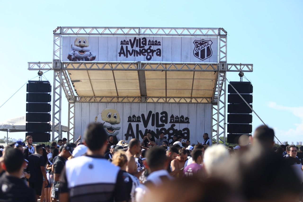 Com muita música, Vila Alvinegra recepcionará torcida a partir das 18h, neste sábado