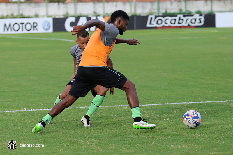 No Vovozão, sábado foi de treino técnico para atletas alvinegros