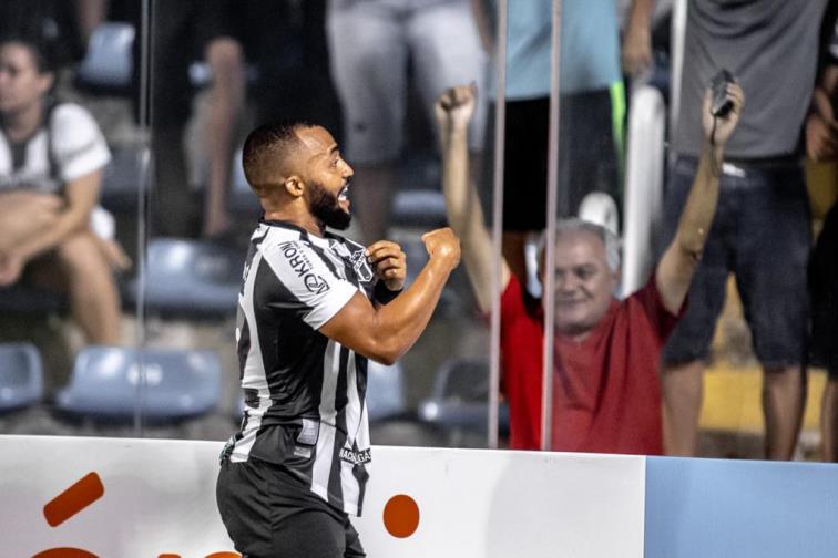 Jogando no PV, Ceará pressiona, marca no fim com Xavier e empata com o Ferroviário