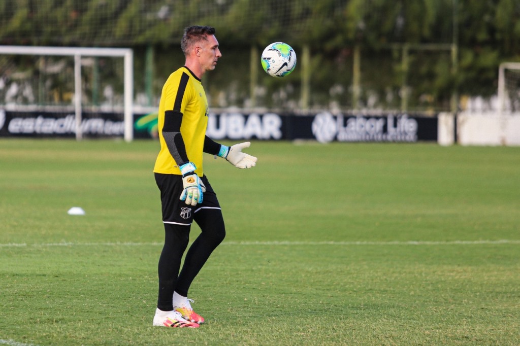 Focado no Clássico-Rei, elenco se reapresenta em Porangabuçu