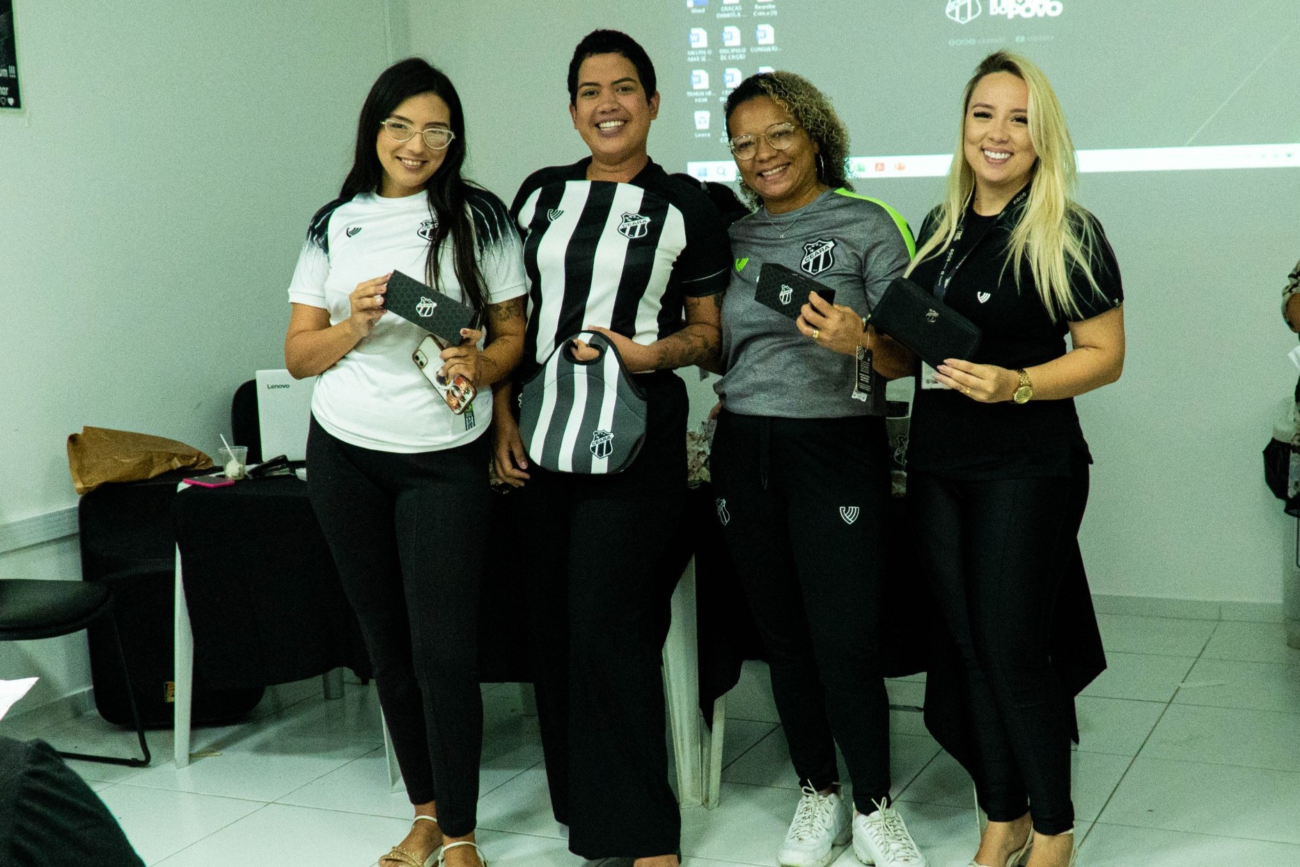 Ceará celebra Dia das Mães com evento para colaboradoras do Mais Querido
