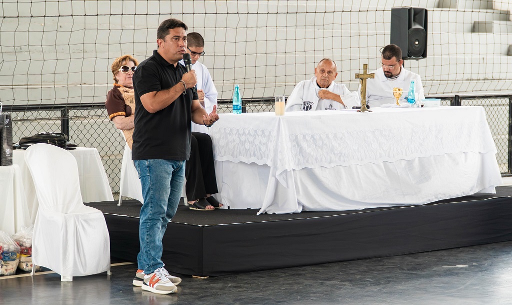 Em celebração alusiva ao Dia das Mães, Ceará promove missa na sede alvinegra