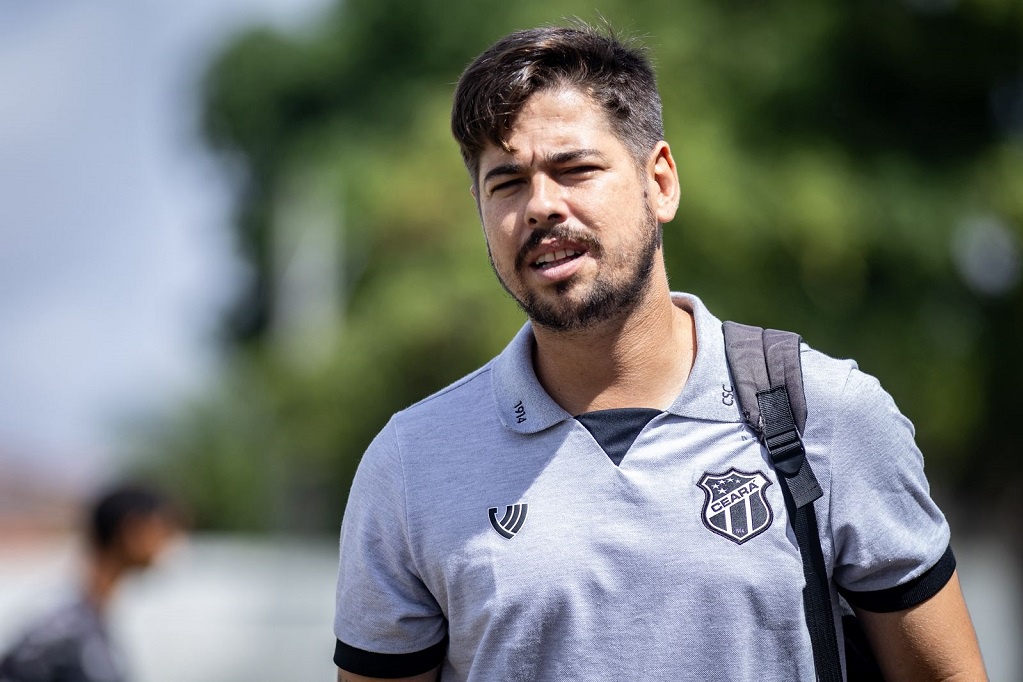 Técnico do Ceará na Copa São Paulo, Mateus Oliveira comenta as expectativas para o torneio: “Queremos performar no maior nível"