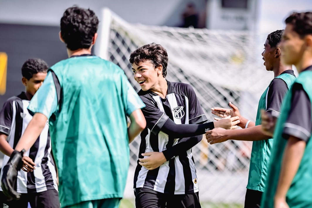 Sub-13: Ceará goleia Juazeiro, mantém 100% e alcança a marca de 51 gols em quatro partidas