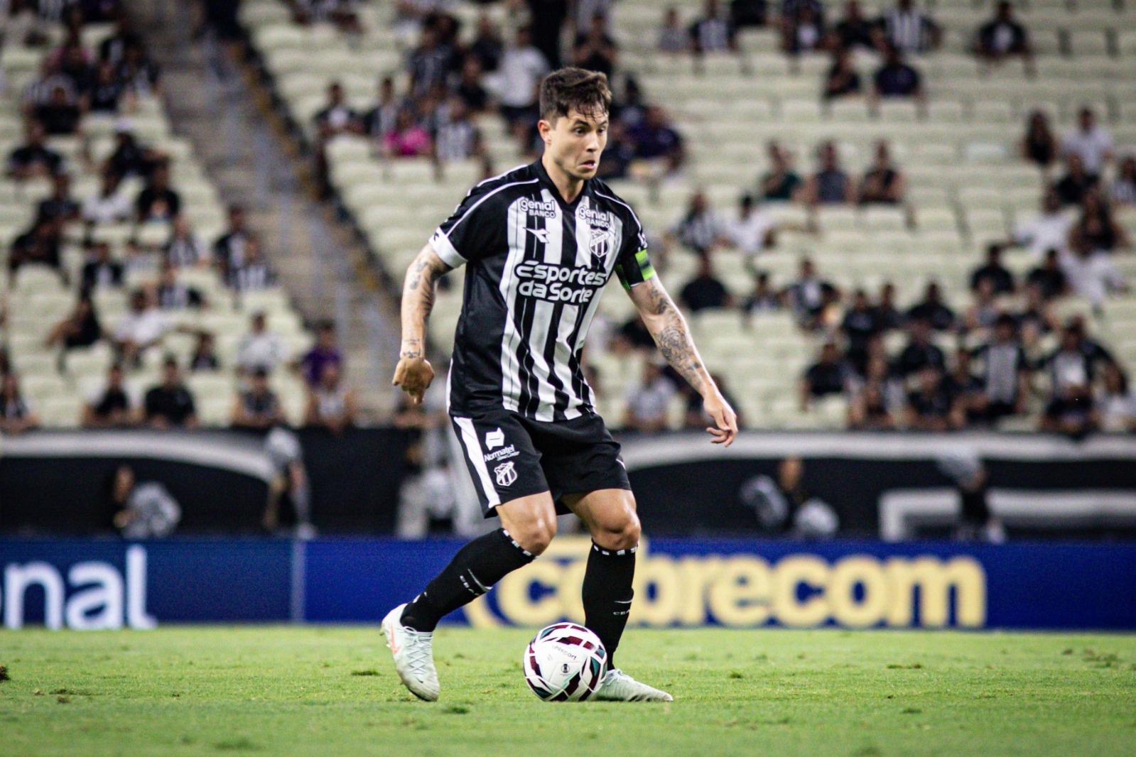 Atlético/GO x Ceará terá transmissão dos canais ESPN, Disney+, SportyNet e Xsports