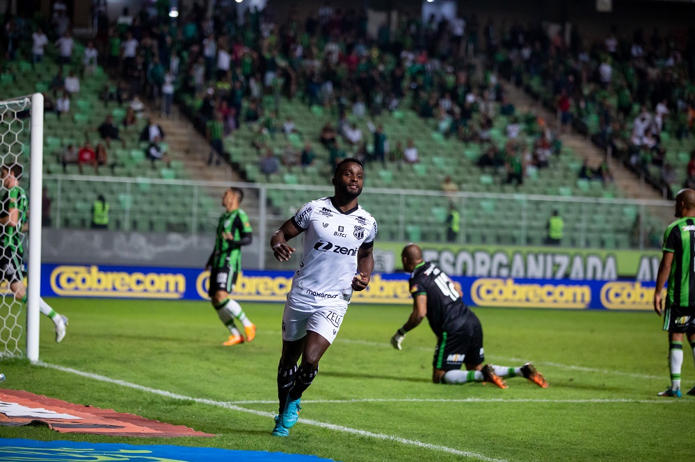 Com dois gols de Mendoza, Ceará vence o América/MG na Arena Independência