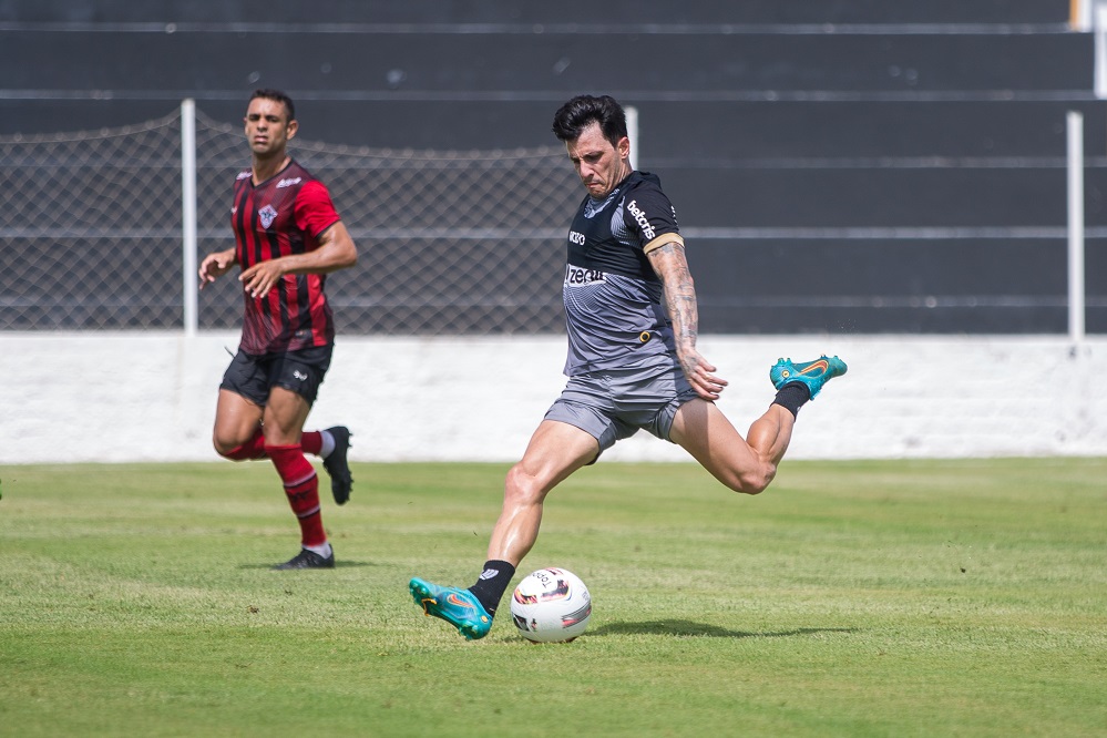 Em match-treino, Ceará goleia o Atlético/CE por 4 a 1