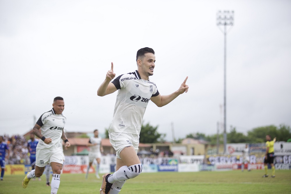 Com gol de Guilherme Castilho, Ceará empata por 1 a 1 com o Iguatu no jogo de ida das semifinais do Campeonato Cearense