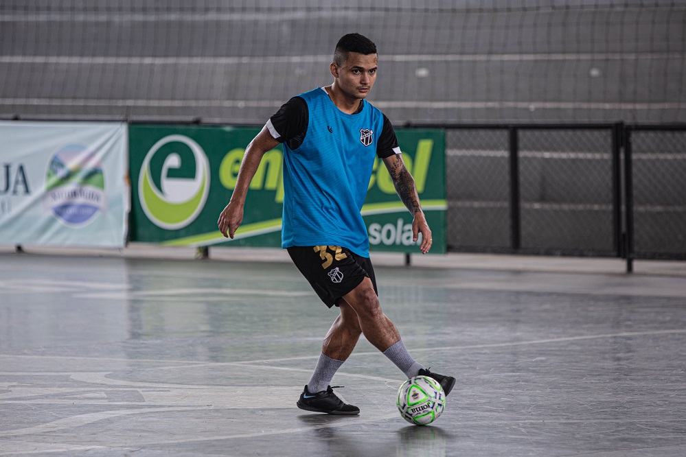 Futsal: Com treino de posicionamento ofensivo, Ceará finaliza preparação para jogo contra o Reriutaba