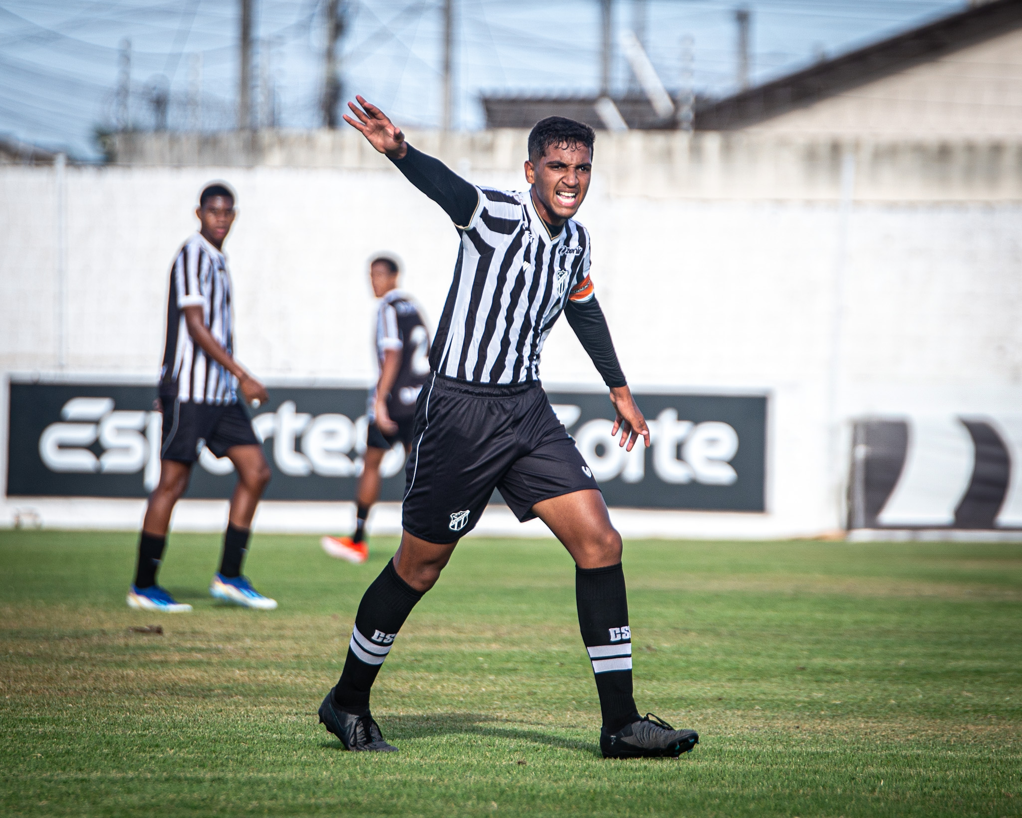 Sub-15: Ceará aplica 12 a 0 no São Gonçalo e garante a classificação às quartas do Cearense