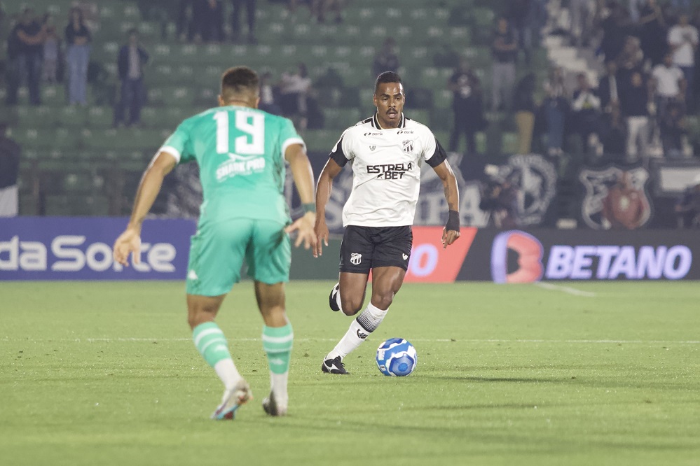 Camp. Brasileiro: Fora de casa, Ceará empata por 0 a 0 com o Guarani