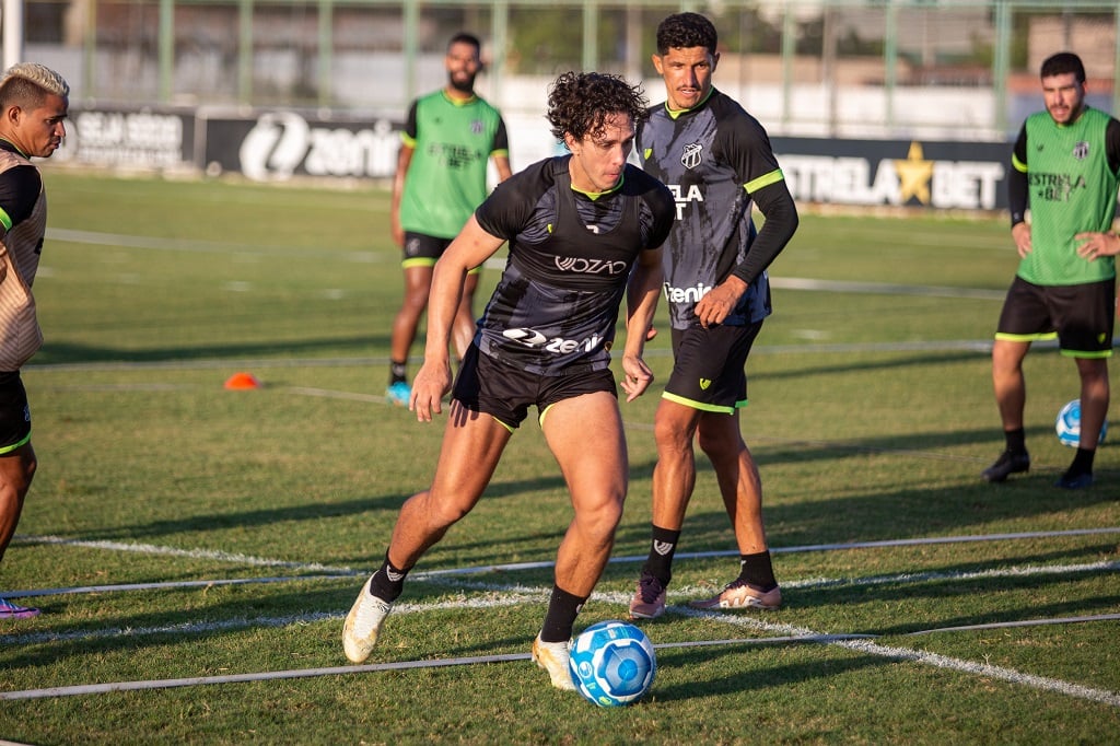 Segundo dia de treinamentos da semana teve trabalho técnico como foco principal