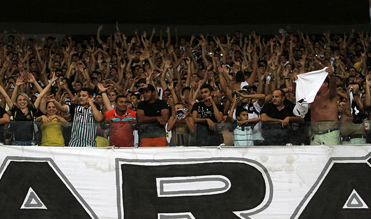 Venda de ingressos para Clássico-Rei decisivo será em 3 lojas e no Castelão