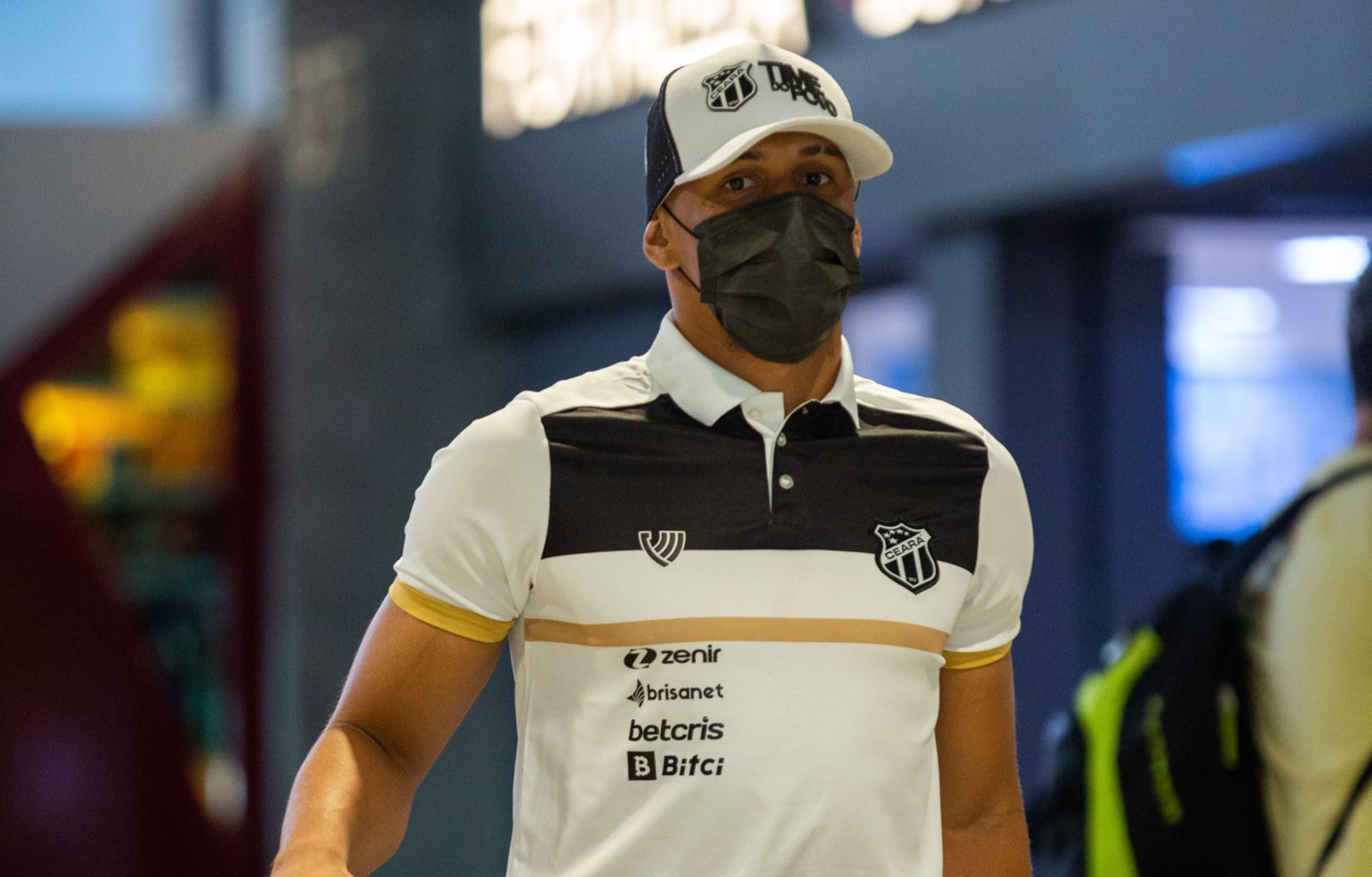 Ceará embarcou na manhã desta segunda-feira, 06, para mais uma semana de confrontos fora de casa