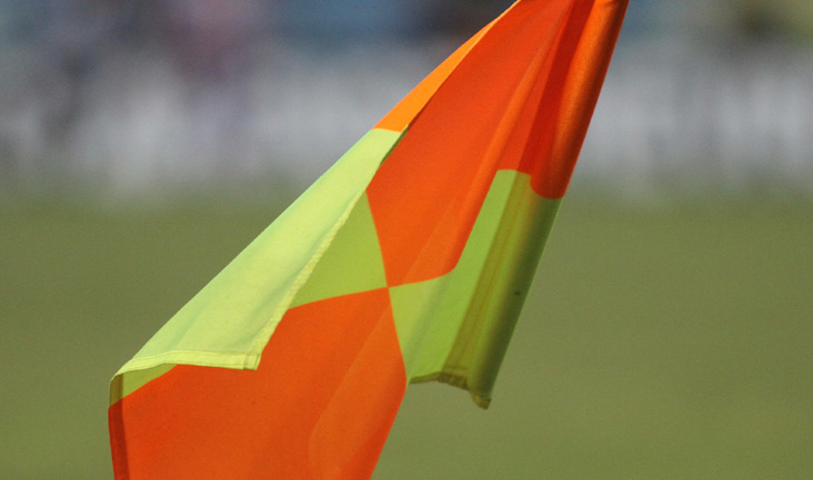 Edmar Campos da Encarnação/AM apita o duelo entre Ceará x Figueirense