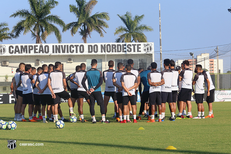 De olho no Fla: Vovô se reapresenta para treinos na tarde desta quinta-feira, no Vovozão