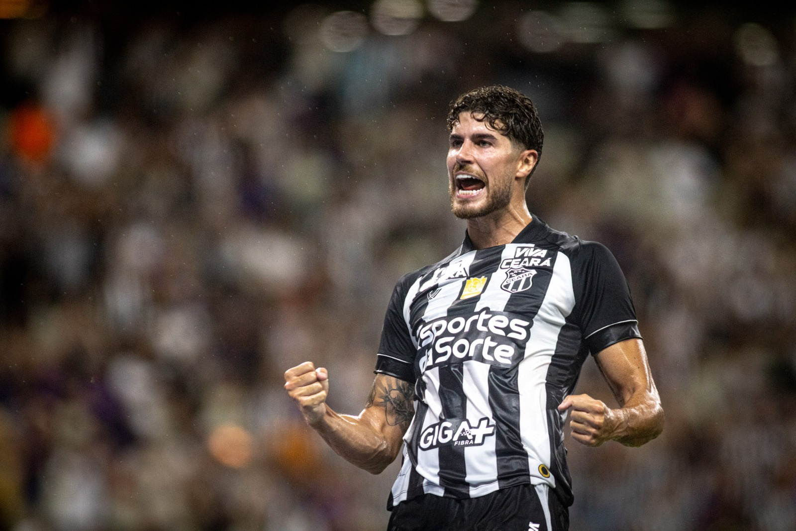 Com gol e assistência, Pedro Raul valoriza estreia e afirma desejo de ajudar o Ceará