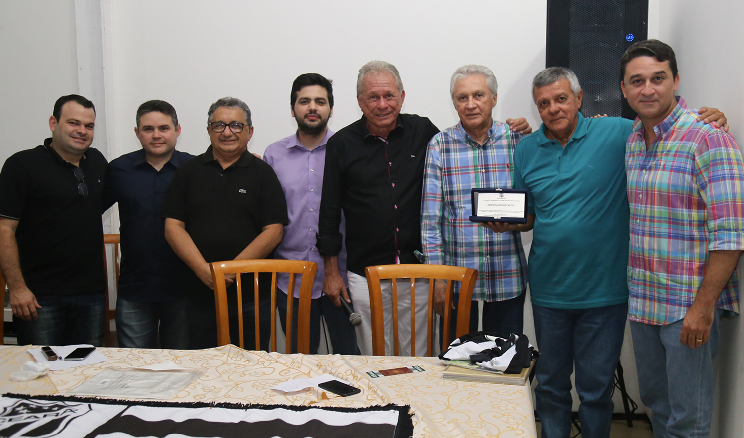 Zé Eduardo e Professor Tarcizio são homenageados pelo Conselho Deliberativo