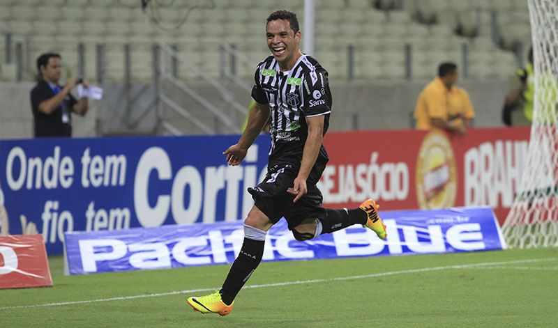 Sob o comando de Sérgio Soares, Ceará vence o Guaratinguetá por 2 x 0